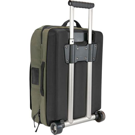 pilot wheeled carry on bag